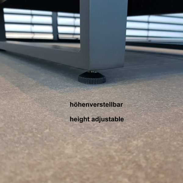 Verstellbare Möbelfüße aus Kunststoff für eine präzise Nivellierung