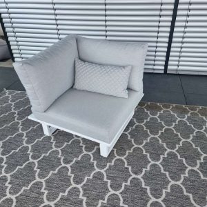 Modernes 1-Sitzer Eckelement Sessel in weiss aus pulverbeschichtetem Aluminium