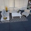 Weiße Design Lounge mit Loungetisch und zwei frei platzierbaren Beistelltischen. Exklusive ICM Gartenlounge Weiss