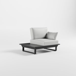 Anthrazitfarbener Outdoor‑Lounge‑Sessel aus Aluminium mit Edelstahl‑Rückenlehne, integrierter Ablagefläche, einer Armlehne, Alu‑Inlay‑Seitentisch und Cube‑Füßen, ICM.